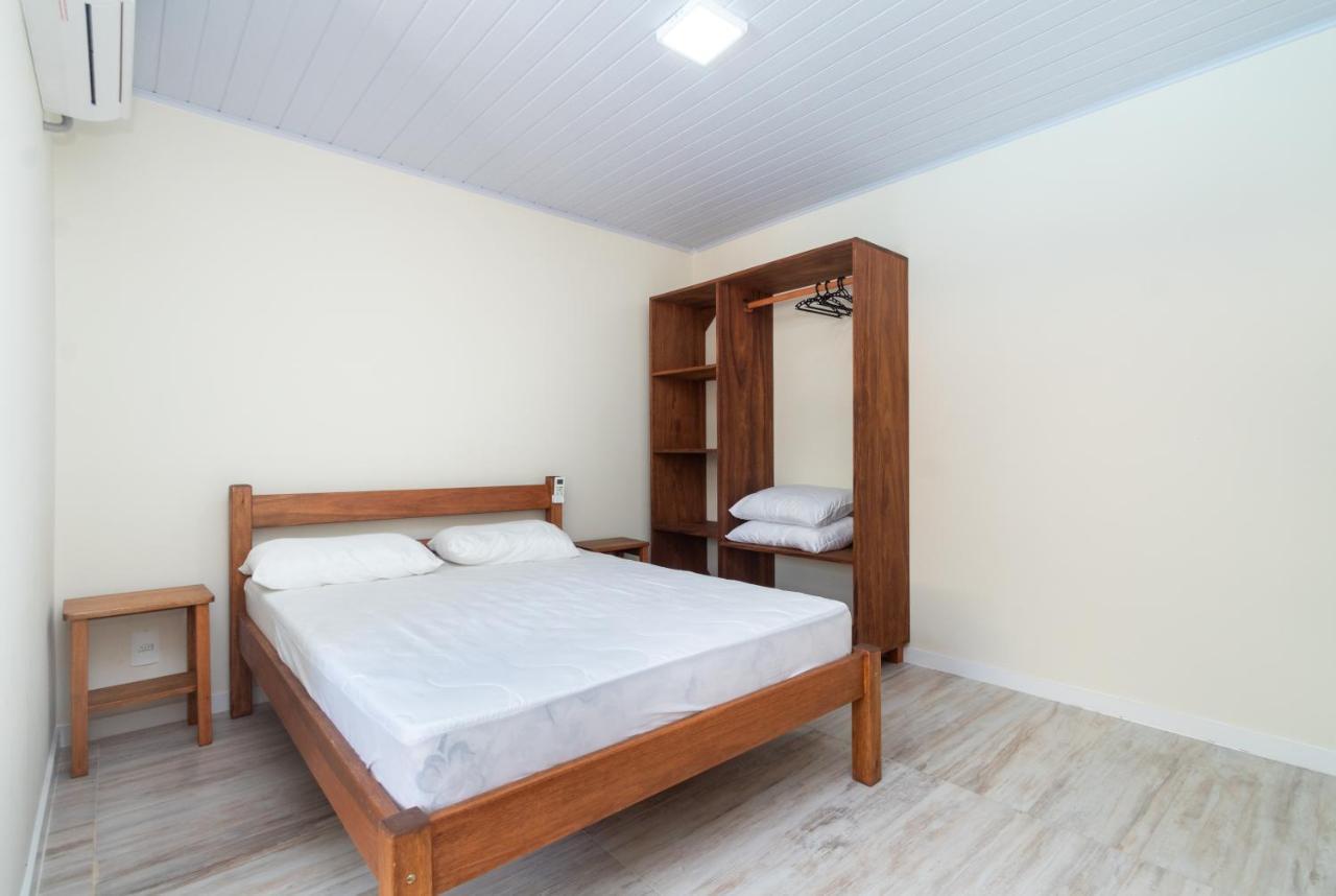 봄비나스 Casa Frank Com Piscina Em Mariscal 빌라 외부 사진
