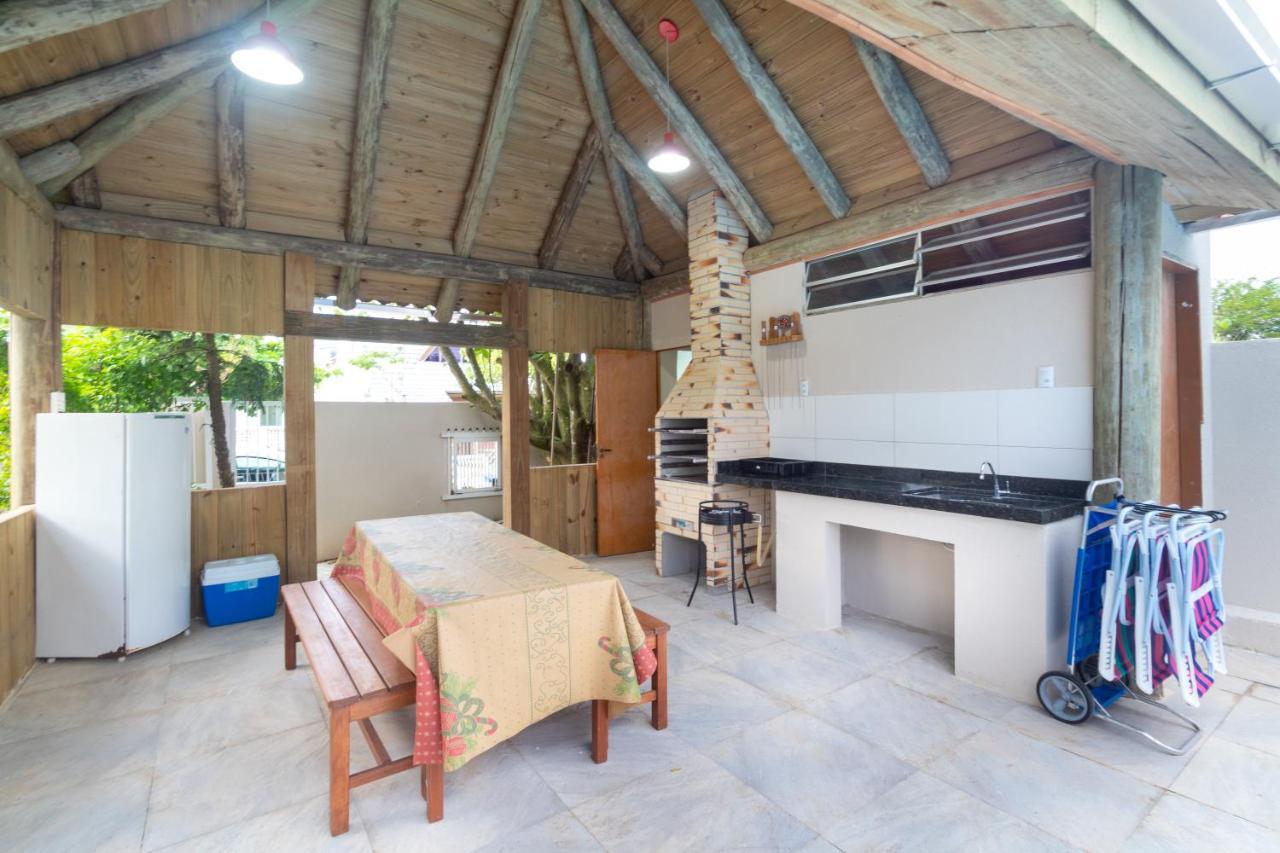 봄비나스 Casa Frank Com Piscina Em Mariscal 빌라 외부 사진